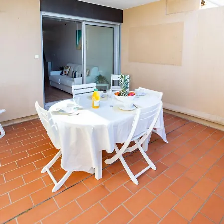 Апартаменты Le Port De Bormes-5 By Interhome *